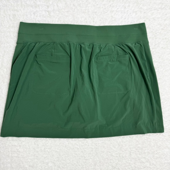 Athleta Brooklyn Skort Mid Rise 16 Color Green Size 20 Tennis Pickleball - Picture 2 of 11